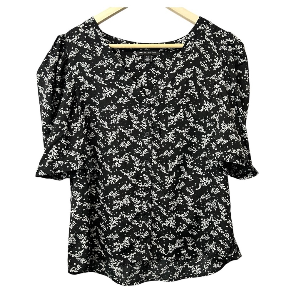 Saks Fifth Avenue Floral Short Sleeve Button Down Blouse Size Medium